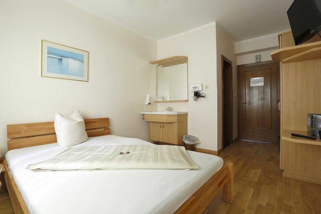 Alpen.Adria.Stadthotel Klagenfurt am Woerthersee Kültér fotó