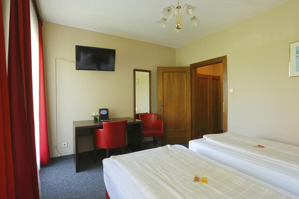Alpen.Adria.Stadthotel Klagenfurt am Woerthersee Kültér fotó