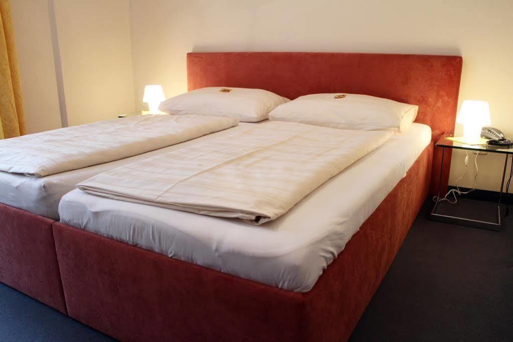 Alpen.Adria.Stadthotel Klagenfurt am Woerthersee Kültér fotó